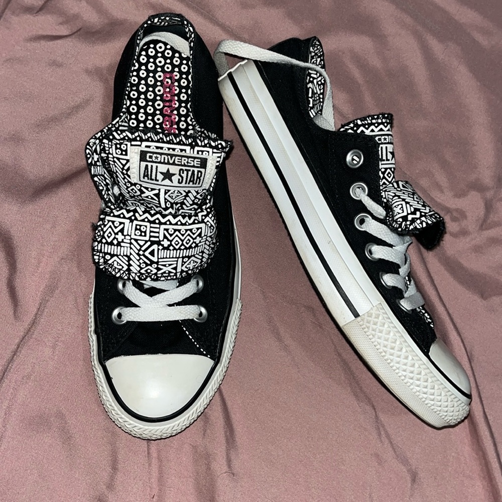 Converse size 7